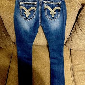 Women’s Rock Revival Skinny Jeans
